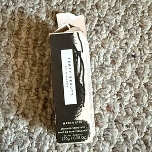 NEW Fenty Beauty Match Stix Shimmer Skinstick in Blonde Gold